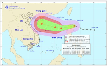 Thời tiết ngày 13/10: Bão Khanun mạnh thêm, hướng về Việt Nam