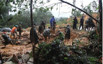 Lở núi vùi 9 người ở Quảng Nam: Tìm thấy nạn nhân cuối cùng