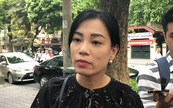 Chủ tịch HN yêu cầu xem xét đơn đăng facebook của vợ Xuân Bắc