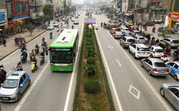 Vì sao Hà Nội không triển khai tuyến buýt nhanh Kim Mã-Hòa Lạc?