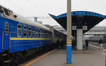 Ukraine sẵn sàng chấm dứt lưu thông đường sắt với Nga