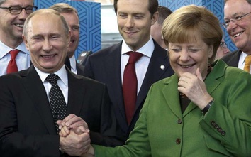 Châu Âu, Mỹ thay đổi, bà Merkel sẽ hành động khi gặp Putin?