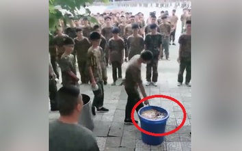 Video: Lãng phí thức ăn, sinh viên tập quân sự TQ phải nếm rác