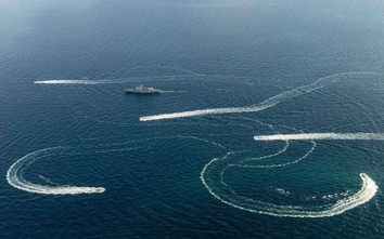 2 tàu nước ngoài đâm nhau ở Eo biển Kerch