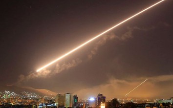Phòng không Syria đánh trả tấn công tên lửa ở Damascus