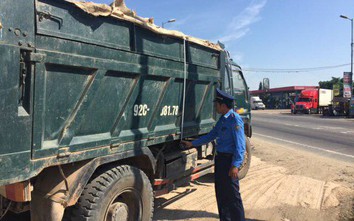 Lập chốt TTKS trên QL1 Quảng Nam, xe cơi thùng "án binh bất động"