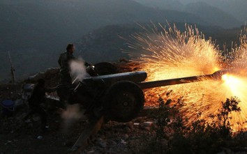 Quân đội Syria nã pháo dữ dội về phía Thổ Nhĩ Kỳ