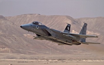 Israel đứng sau vụ không kích vào Syria?