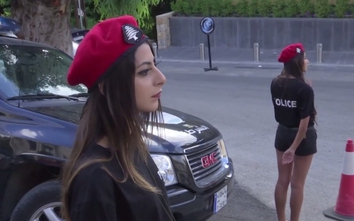 Đội cảnh sát giao thông nữ “nóng bỏng” của Lebanon