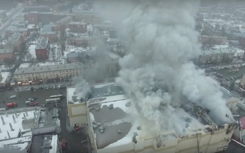 Video hiện trường thảm khốc vụ cháy trung tâm thương mại Nga