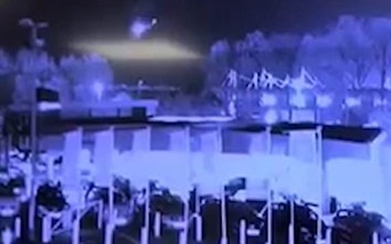 Video trực thăng chở tỉ phú Vichai quay tròn trên không, lao xuống đất