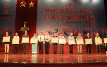Truy tặng “Bà mẹ Việt Nam Anh hùng” cho 283 mẹ tại Quảng Trị