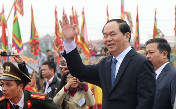 Chủ tịch nước Trần Đại Quang thực hiện nghi lễ Tịch điền