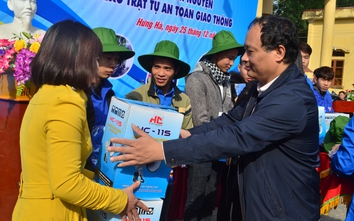 Thái Bình: Ra quân các đội thanh niên tình nguyện tuyên truyền ATGT