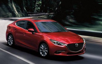 Hyundai Elantra 2019 vừa ra mắt sẽ cạnh tranh với những đối thủ nào?