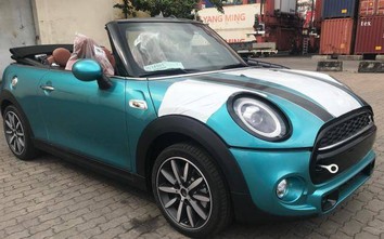 MINI Convertible mui trần bất ngờ được nhập khẩu về Việt Nam