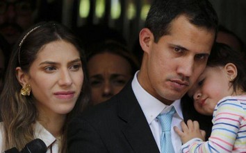 “Tổng thống tự phong” Venezuela Juan Guaido: “Để gia đình tôi yên”