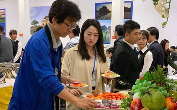 PV quốc tế được phục vụ ăn uống thế nào khi tác nghiệp Hội nghị Mỹ- Triều?