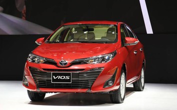 Toyota Vios khuyến mại khủng để khẳng định "ngôi vương"