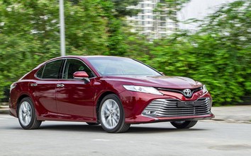 Cận cảnh Toyota Camry 2019 sắp ra mắt, giá khoảng 1,3 tỷ đồng