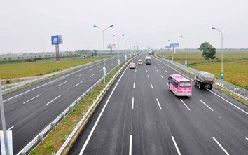 Năm 2021, xuyên Việt bằng đường cao tốc