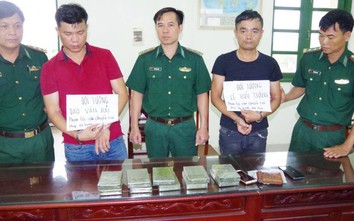 Hai đối tượng bị bắt cùng 10 bánh heroin tại khu du lịch bãi tắm Quất Lâm