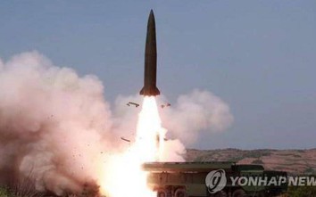 Chủ tịch Triều Tiên Kim Jong Un giám sát diễn tập tấn công tầm xa