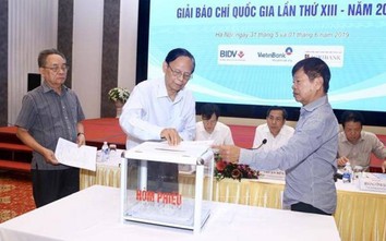 Vì sao bài điều tra bảo kê chợ Long Biên bị rút khỏi giải Báo chí Quốc gia?