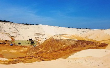 Tìm thấy thi thể nạn nhân vụ sụt trượt cát ở Quảng Bình