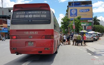 Quảng Ninh: Bến cóc ngang nhiên "mọc" tại điểm dừng đỗ bị "xóa sổ"