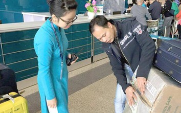 Không được gửi hành lý quá cân, nữ hành khách đánh nhân viên sân bay