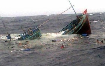 Tàu cá chìm trên biển Quảng Bình, 6 thuyền viên mất tích