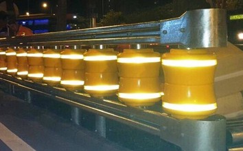 TP.HCM: Lắp hộ lan bánh xoay tại 2 giao lộ trên đường Mai Chí Thọ