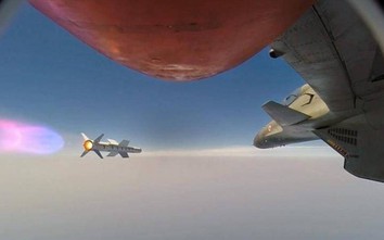 Ấn Độ thử nghiệm tên lửa không đối không Astra từ máy bay Su-30MKI