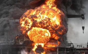Hỏa hoạn khủng khiếp trên tàu vận tải ở Hàn Quốc: 18 người bị thương