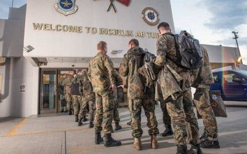 Thổ Nhĩ Kỳ kêu gọi đóng cửa căn cứ không quân Mỹ để đáp trả Donald Trump