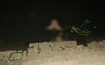 Tìm thân nhân cho thi thể nam giới trôi trên sông Sài Gòn