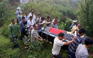 Trung Quốc tạm cấm tổ chức tang lễ người chết vì virus Corona