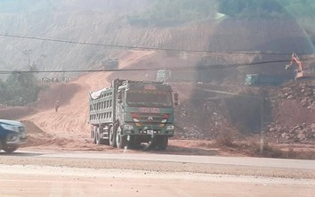 Bắc Giang: Mỏ đất tiếp tay xe cơi thùng, “quên” ATGT và vệ sinh môi trường