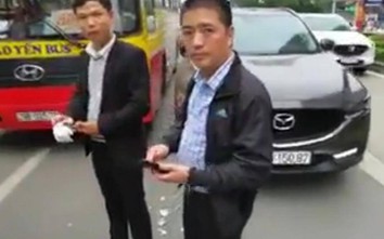 Danh tính tài xế Mazda cụt ngón tay sau ẩu đả với xe buýt tại Thanh Xuân