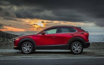 Mazda CX-30 có lợi thế gì để cạnh tranh với Hyundai KONA và Honda HR-V?