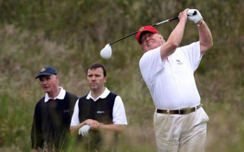 Trump bực tức vì cách báo chí đưa tin ông đi chơi golf