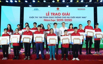 Trao giải cuộc thi "An toàn giao thông cho nụ cười ngày mai"