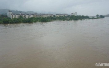 Mực nước sông Hồng hiện ra sao sau khi Trung Quốc xả lũ?