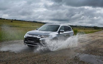 10 mẫu SUV địa hình ấn tượng nhất năm 2020: Mitsubishi Outlander góp mặt