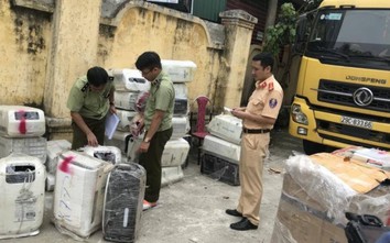 CSGT Thanh Hoá bắt giữ xe tải chở đầy hàng điện tử không nguồn gốc