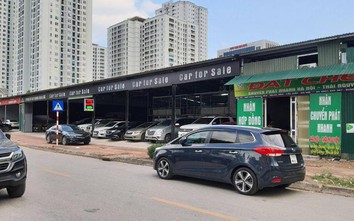 Hà Nội: “Hô biến” bãi trông giữ ô tô thành nhà xưởng, cửa hàng