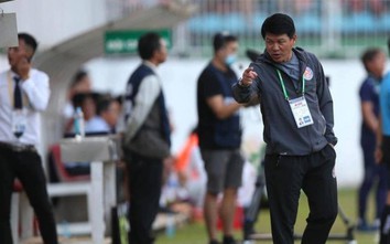 HLV Sài Gòn FC lại ám chỉ bầu Đức "giúp" quân bầu Hiển đua vô địch