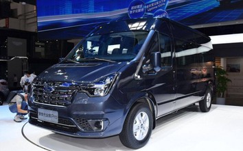 Ford Transit Pro 2021 bất ngờ ra mắt, giá từ 582 triệu đồng