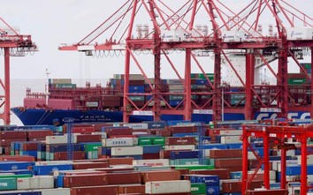 Container rỗng thiếu trầm trọng do hàng hóa Trung Quốc tăng mạnh